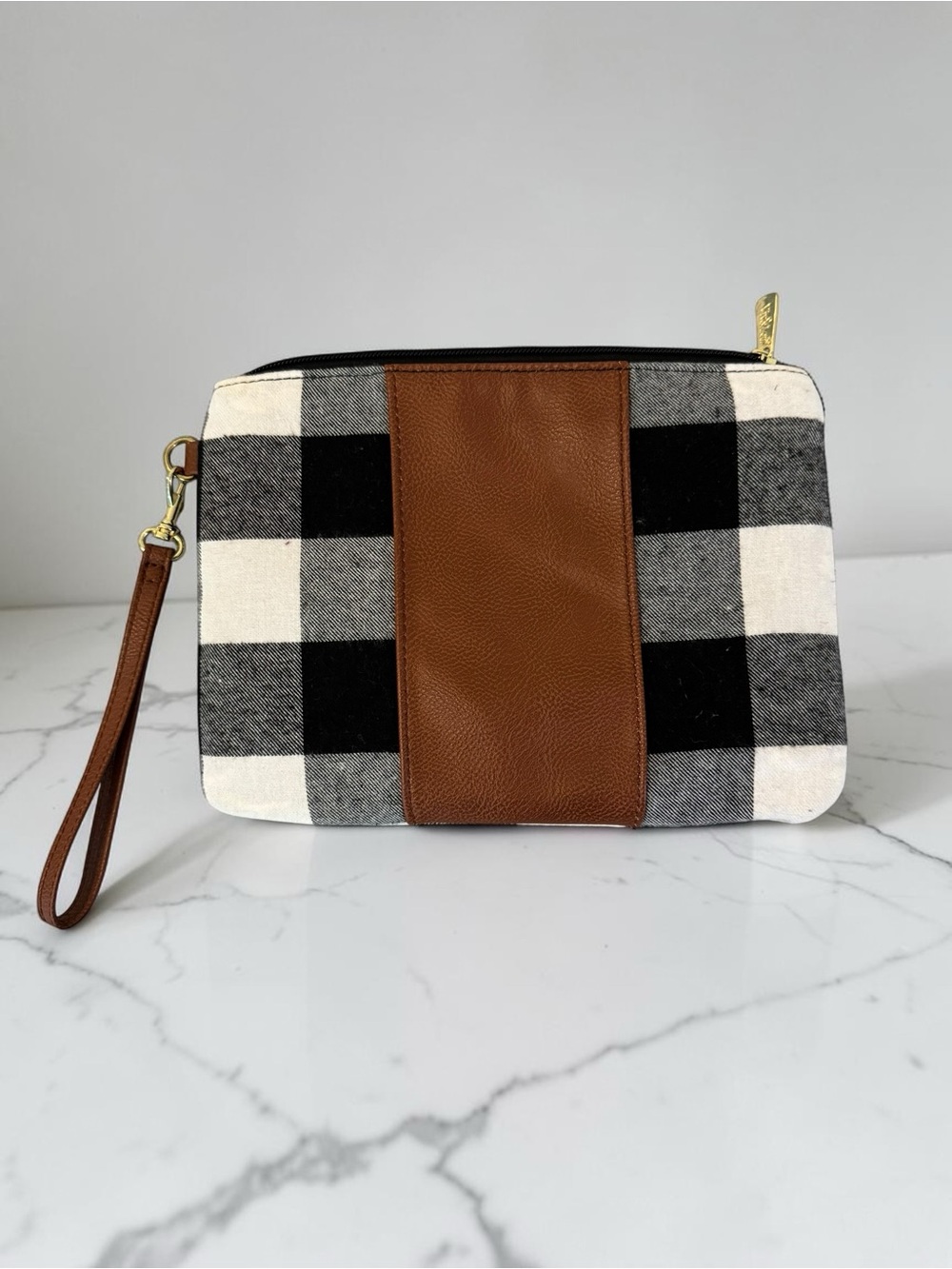 ✨Buffalo Check Wristlet Clutch with Brown Leather Accent✨